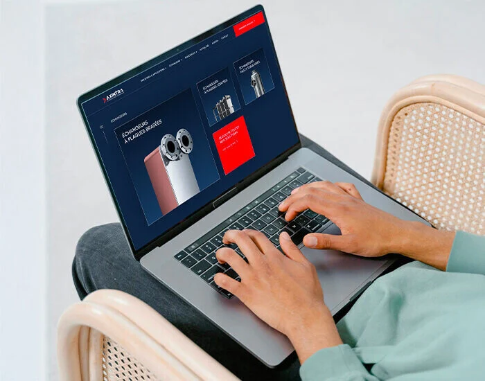 Axintra_agence creation site internet vannes Azelty creation site web industrie_Ordi