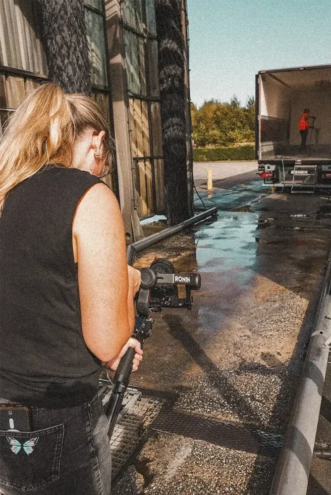 Quest ce que la creation de contenus photo video agence web azelty vannes