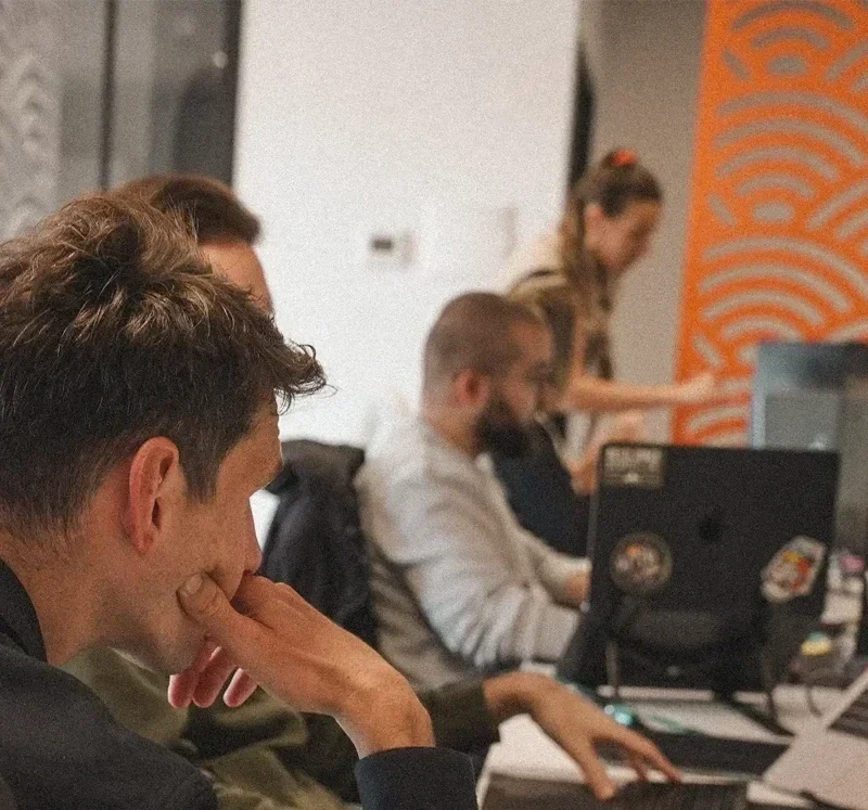 Une web app cest toujours mieux quand on est bien accompagne agence de developpment azelty vannes