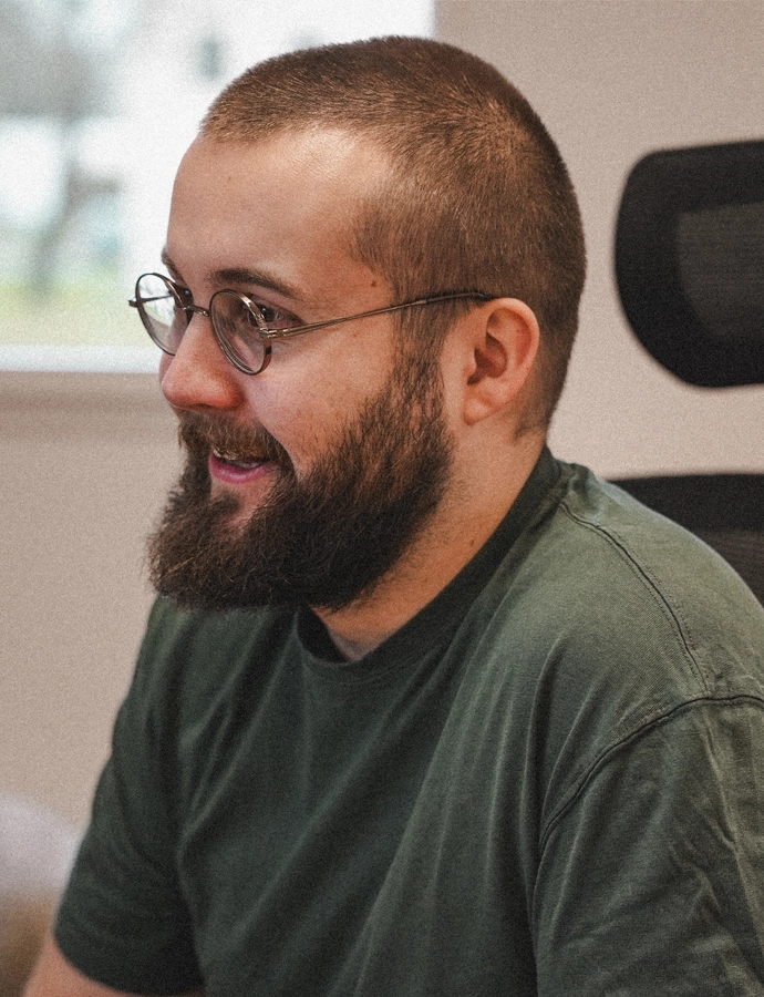 Azelty agence web en Bretagne - Romain développeur web